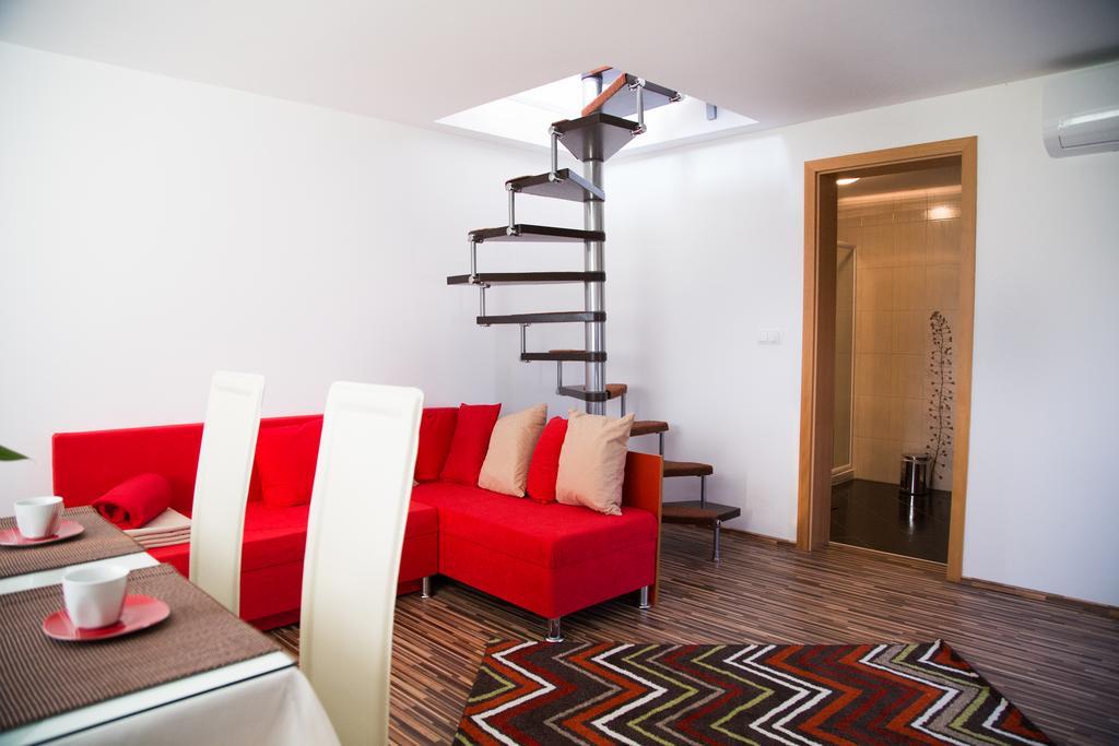 Apartments Ema พอดเชเทอร์เทค ภายนอก รูปภาพ
